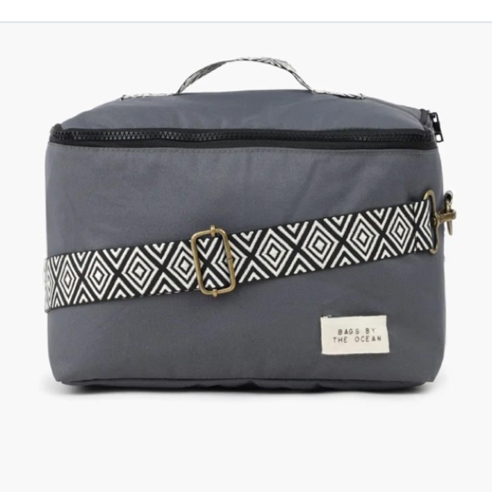 Bags by the Ocean lunch bag